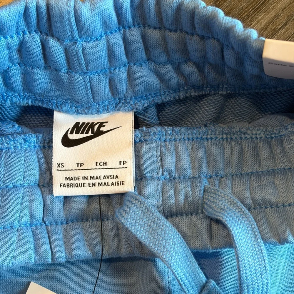Nike All Kids Fit Sportswear Club Fleece French Terry Shorts - Size Youth XS